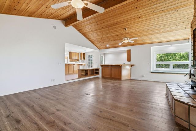 8992 Bronson Dr, Granite Bay, CA 95746