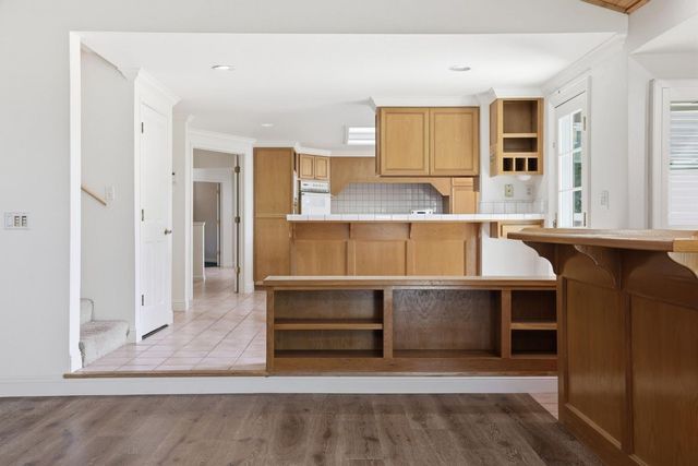 8992 Bronson Dr, Granite Bay, CA 95746