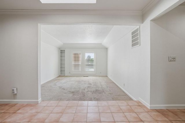 8992 Bronson Dr, Granite Bay, CA 95746