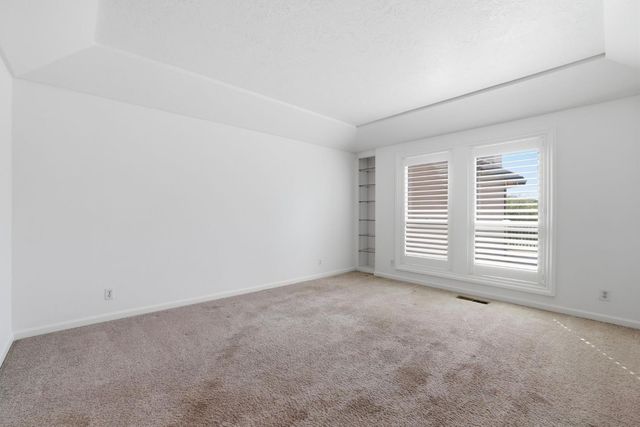 8992 Bronson Dr, Granite Bay, CA 95746