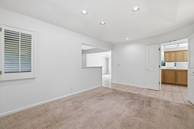 8992 Bronson Dr, Granite Bay, CA 95746