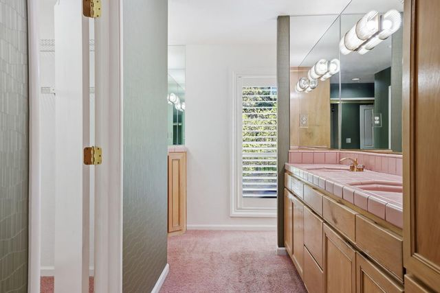 8992 Bronson Dr, Granite Bay, CA 95746