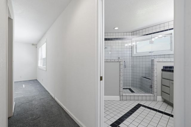 8992 Bronson Dr, Granite Bay, CA 95746