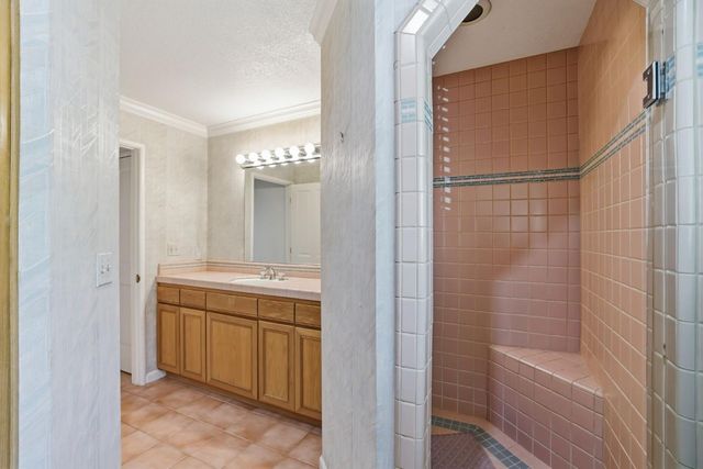 8992 Bronson Dr, Granite Bay, CA 95746