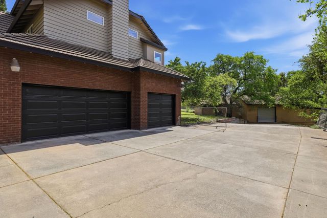 8992 Bronson Dr, Granite Bay, CA 95746