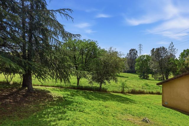 8992 Bronson Dr, Granite Bay, CA 95746