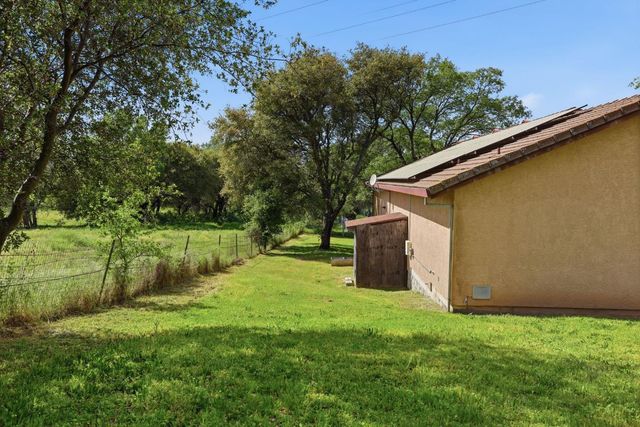 8992 Bronson Dr, Granite Bay, CA 95746