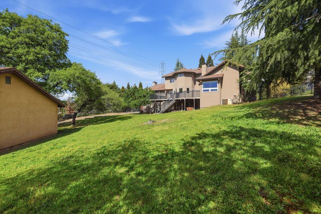 8992 Bronson Dr, Granite Bay, CA 95746