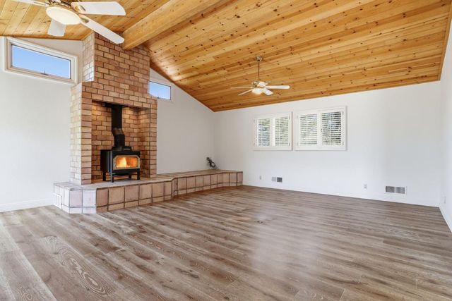 8992 Bronson Dr, Granite Bay, CA 95746