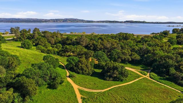 8992 Bronson Dr, Granite Bay, CA 95746