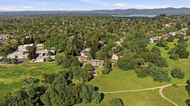 8992 Bronson Dr, Granite Bay, CA 95746