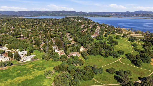 8992 Bronson Dr, Granite Bay, CA 95746