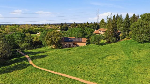 8992 Bronson Dr, Granite Bay, CA 95746