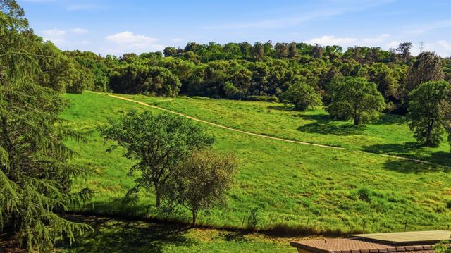 8992 Bronson Dr, Granite Bay, CA 95746