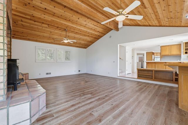 8992 Bronson Dr, Granite Bay, CA 95746