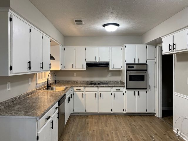 2533 Corineth Drive, Columbus, GA 31907