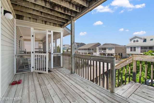 411 5th Street, Sunset Beach, NC 28468