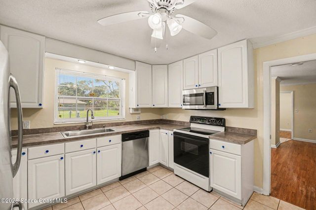 3075 Ellis Drive, Melbourne, FL 32904