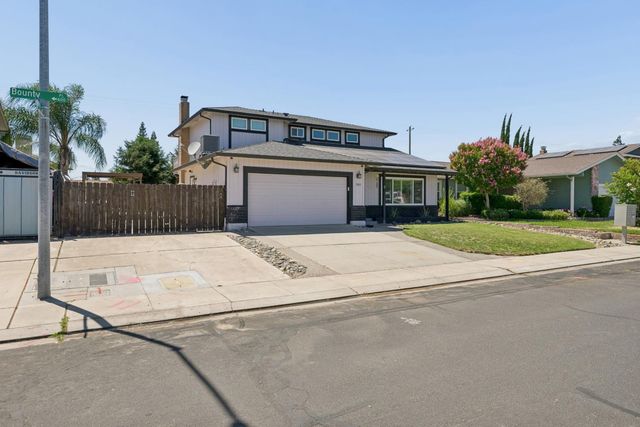585 Bounty Pl, Manteca, CA 95337