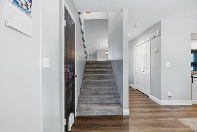 585 Bounty Pl, Manteca, CA 95337