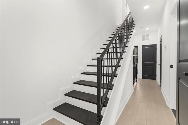 2321 MADISON AVE, Baltimore, MD 21217