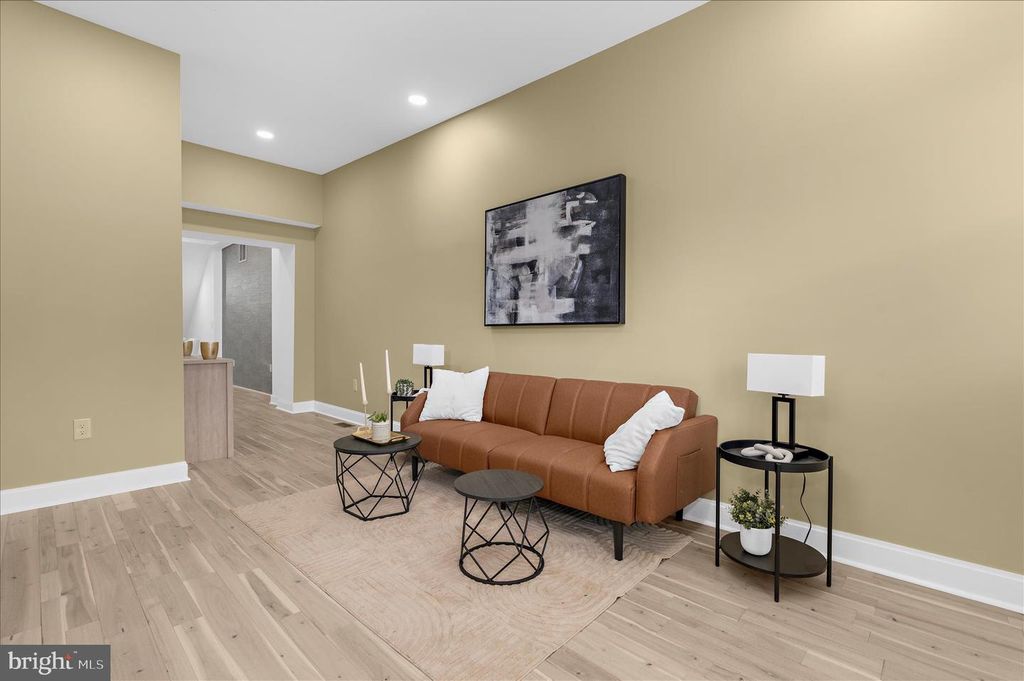 Image 13 of property listing at 2321 MADISON AVE, Baltimore, MD 21217
