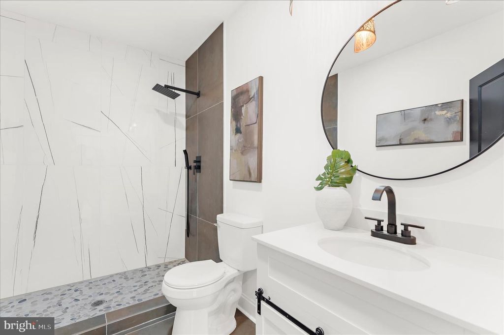 Image 30 of property listing at 2321 MADISON AVE, Baltimore, MD 21217