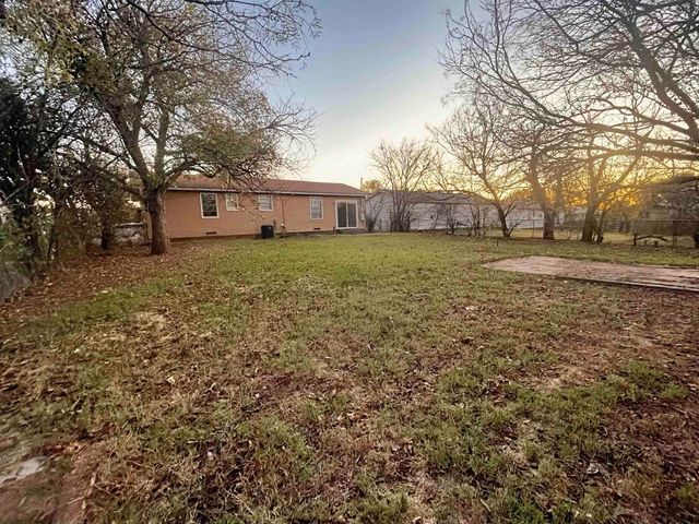 1226 BANDERA BOULEVARD, Wichita Falls, TX 76301
