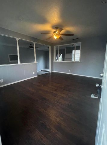 1226 BANDERA BOULEVARD, Wichita Falls, TX 76301