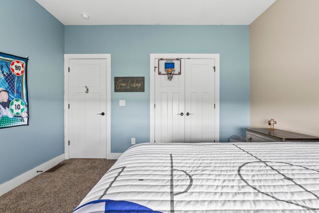 112 Fairfield Farm Road, Georgetown, KY 40324