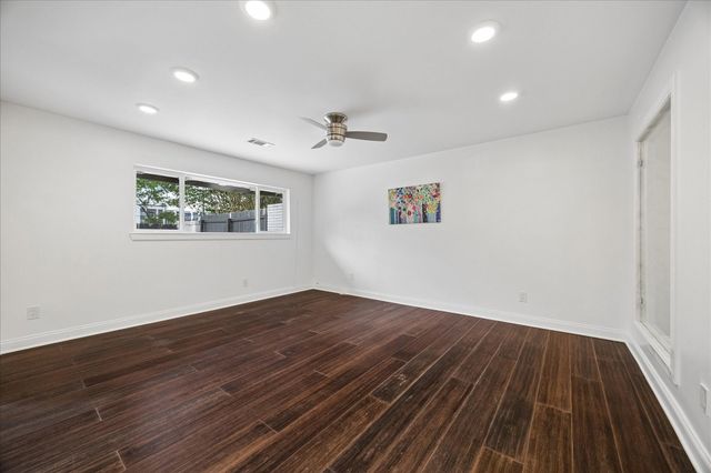 10602 Riverview Drive, Houston, TX 77042