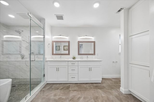 10602 Riverview Drive, Houston, TX 77042