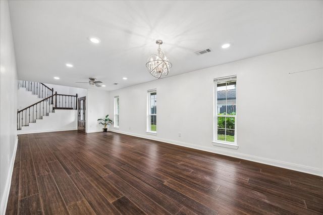 10602 Riverview Drive, Houston, TX 77042