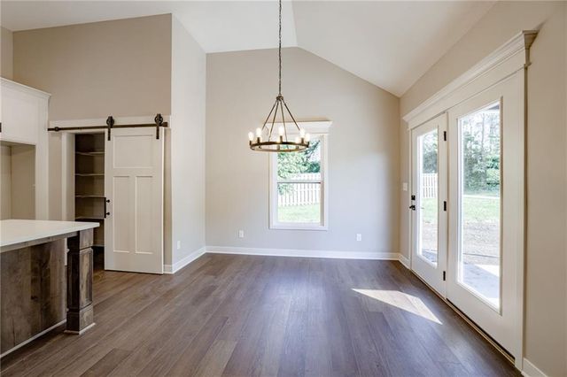 2031 Riverstone Drive, Excelsior Springs, MO 64024