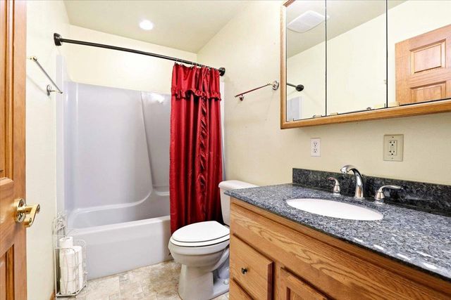 1825 13th Avenue, Friendship, WI 53934