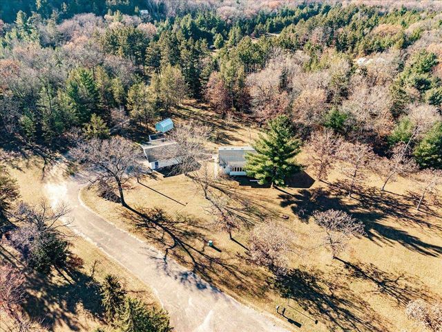 1825 13th Avenue, Friendship, WI 53934