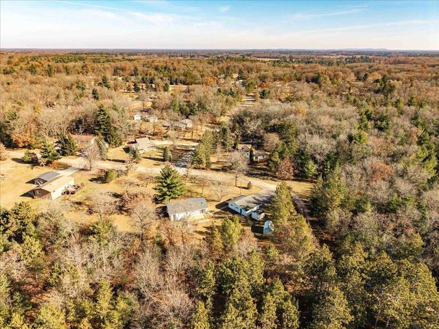 1825 13th Avenue, Friendship, WI 53934