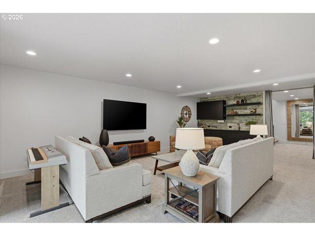 626 Ne PROVINCE Ct, Camas, WA 98607