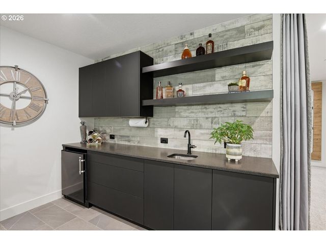 626 Ne PROVINCE Ct, Camas, WA 98607