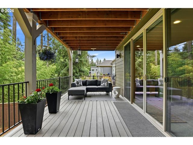 626 Ne PROVINCE Ct, Camas, WA 98607