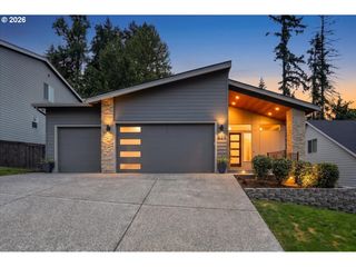 626 Ne PROVINCE Ct, Camas, WA 98607