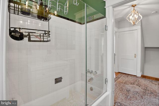 3365 RUNNYMEDE PL NW, Washington, DC 20015