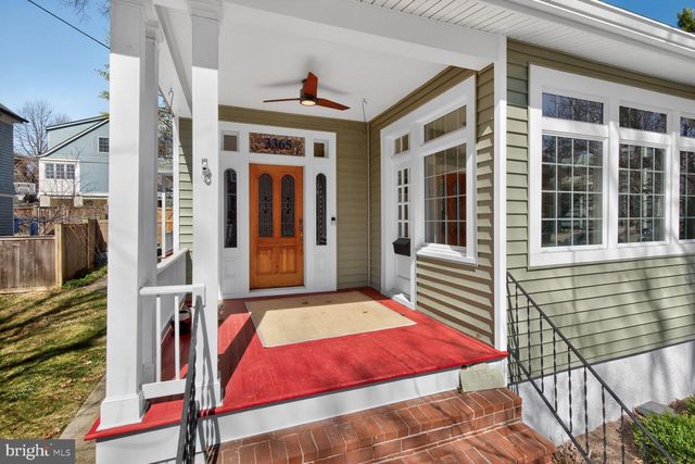 3365 RUNNYMEDE PL NW, Washington, DC 20015