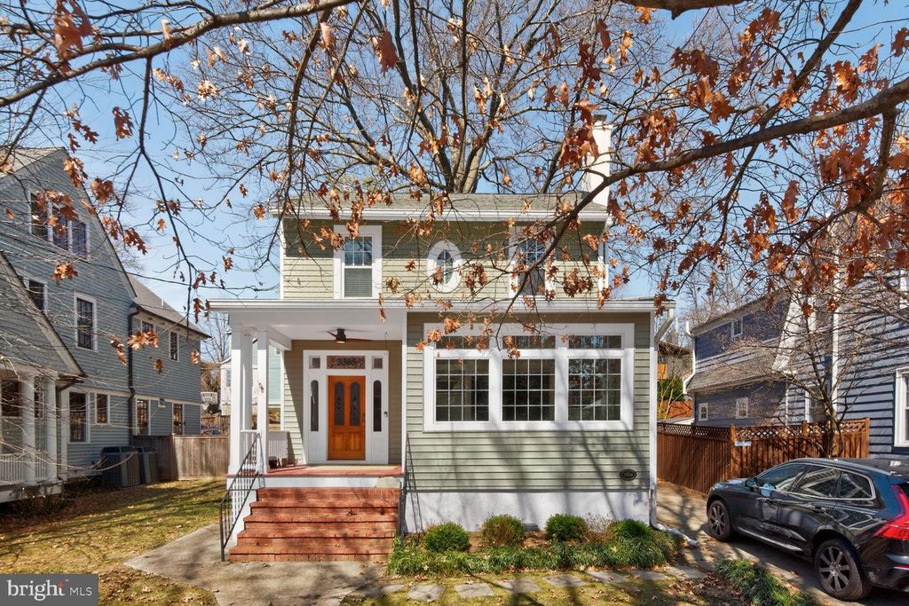 3365 RUNNYMEDE PL NW, Washington, DC 20015