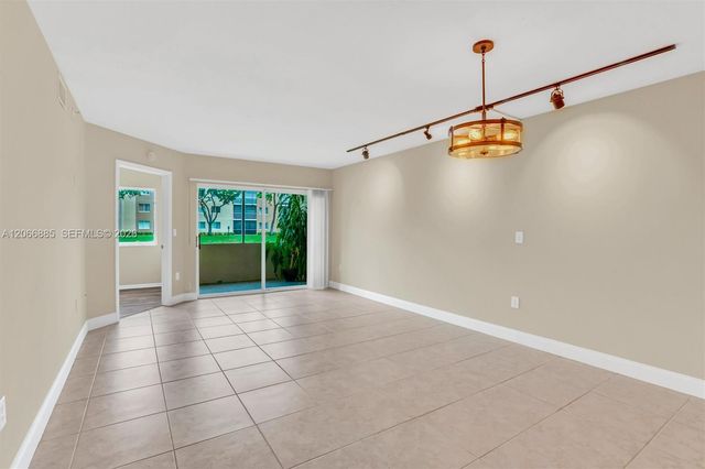 9537 Weldon Circle I109, Tamarac, FL 33321