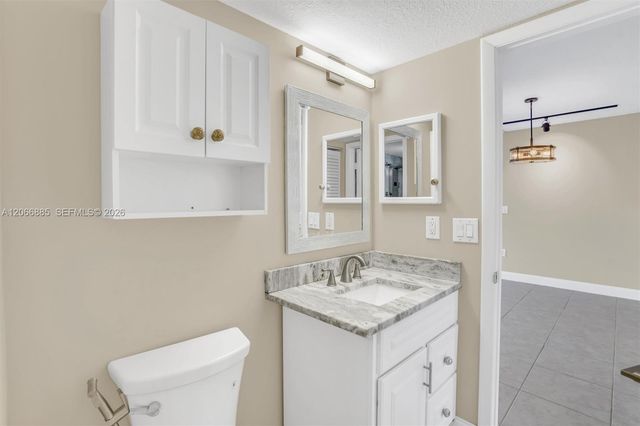 9537 Weldon Circle I109, Tamarac, FL 33321