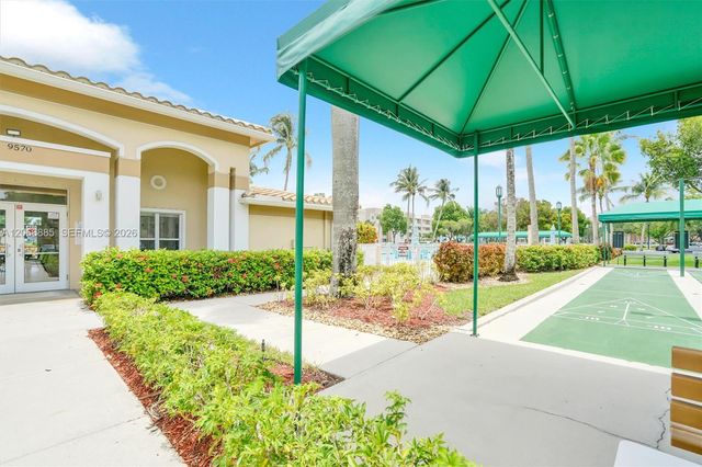 9537 Weldon Circle I109, Tamarac, FL 33321