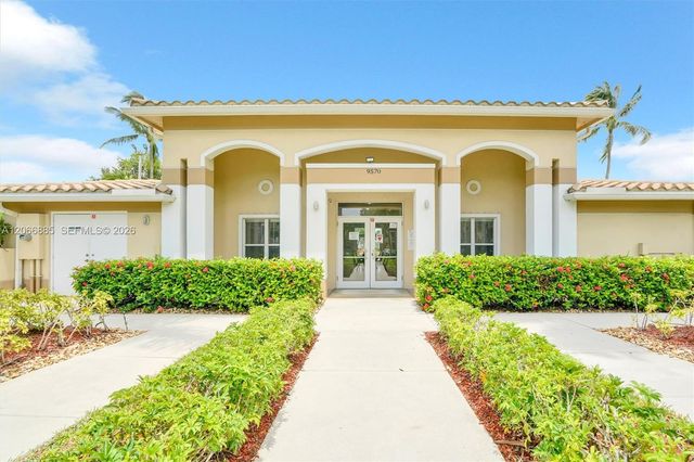 9537 Weldon Circle I109, Tamarac, FL 33321