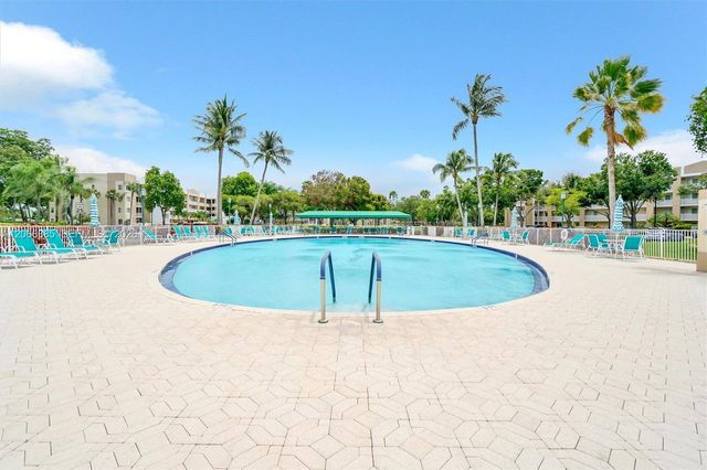 9537 Weldon Circle I109, Tamarac, FL 33321