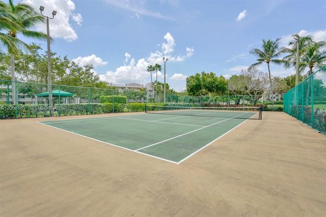9537 Weldon Circle I109, Tamarac, FL 33321
